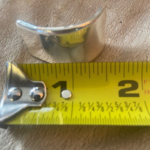 VINTAGE SILPADA 925 STERLING SILVER OMEGA POST EARRINGS - Picture 4 of 4